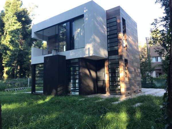 VENTA BOSQUE PERALTA RAMOS !!!! CHALET MODERNO, HERMOSO, NUEVO