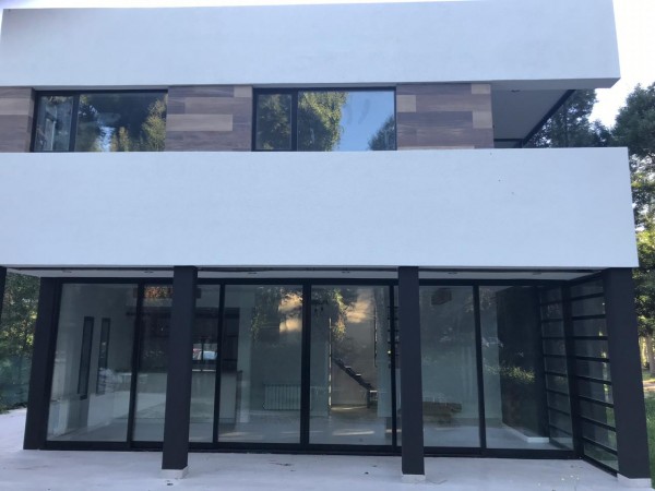 VENTA BOSQUE PERALTA RAMOS !!!! CHALET MODERNO, HERMOSO, NUEVO