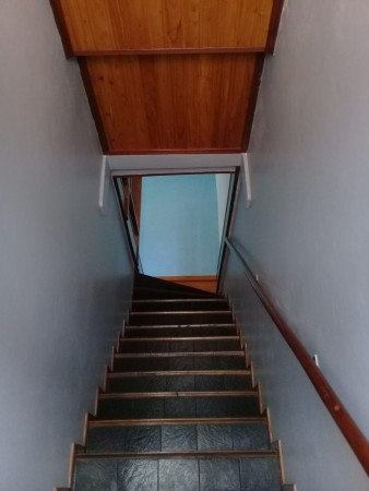 PH 1º PISO DE 3 AMB. CON PATIO Y QUINCHO, CON LOCAL