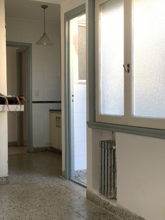 DEPARTAMENTO PISO CON PATIO, MAS BAULERA Y DOS LOCALES