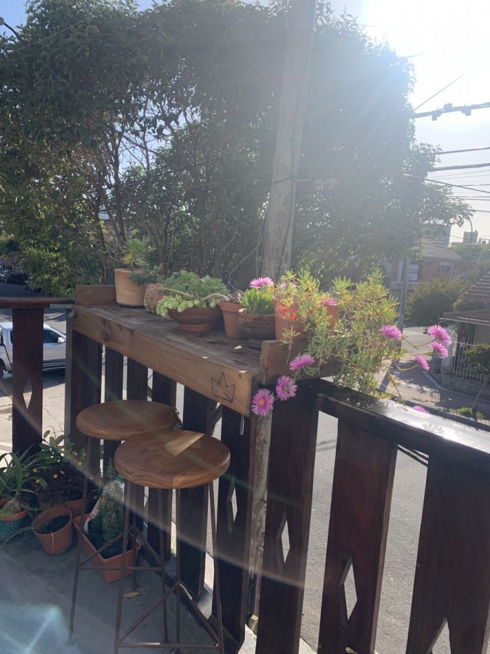 ALQUILER por temporada corta o de verano en Mar del Plata !!! DISPONIBLE DICIEMBRE DEPARTAMENTO EN PH DE 2 amb. 2/3 PLAZAS. MUY AMPLIO, LUMINOSO Y TRANQUILO. ZONA CHAUVIN, 1o PISO POR ESCALERA, HERMOSO !!!!