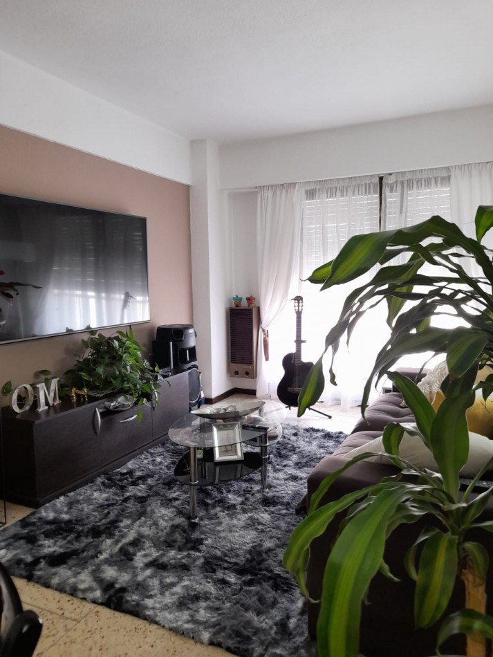 DEPARTAMENTO 3 AMB RECICLADO A NUEVO ZONA CENTRO