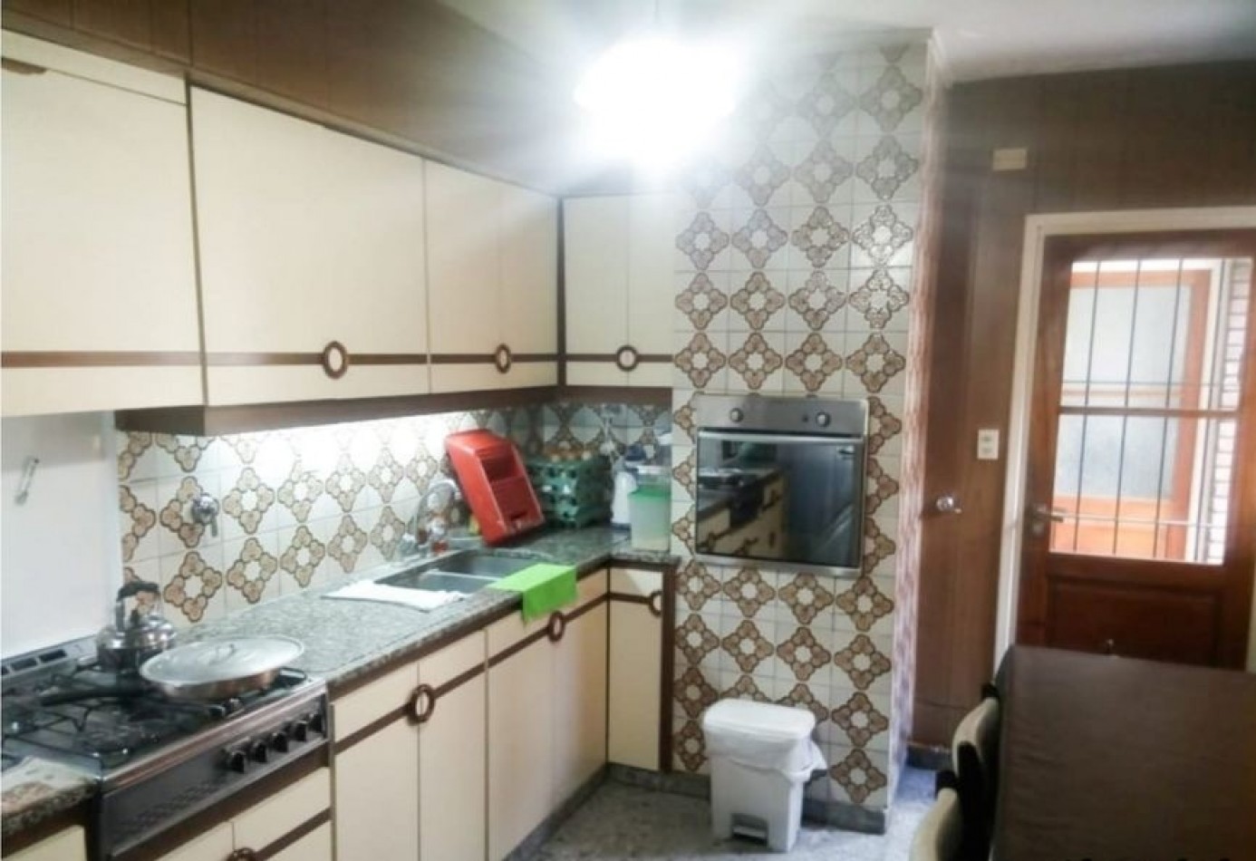 VENTA APTO LOCAL O EDIFICIO. CHALET CLASICO MDP, DE 6 AMBIENTES CON PATIO, PARRILLA, DESARROLLADO EN DOS PLANTAS, solo venta para proyecto comercial, o multifamiliar.