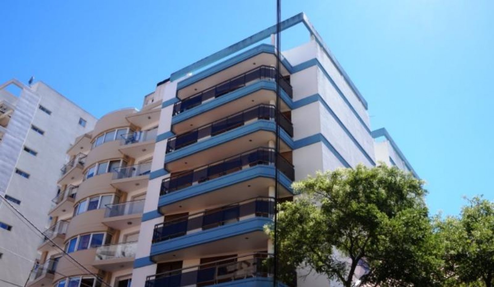 VENTA MDP, ZONA CHAUVIN/MACROCENTRO, PISO UNICO EN SU ESTILO, CALIDAD, METRAJE, AMPLITUD DE AMBIENTES, VISTA PANORAMICA, CONSULTANOS !!!