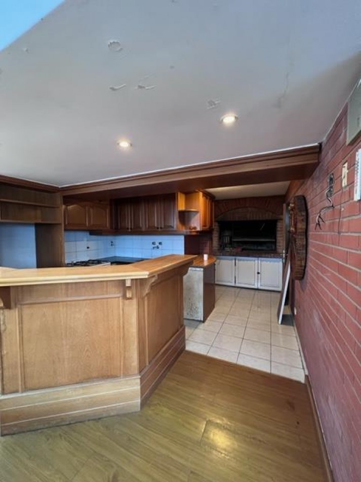 VENTA MDP, ZONA CHAUVIN/MACROCENTRO, PISO UNICO EN SU ESTILO, CALIDAD, METRAJE, AMPLITUD DE AMBIENTES, VISTA PANORAMICA, CONSULTANOS !!!