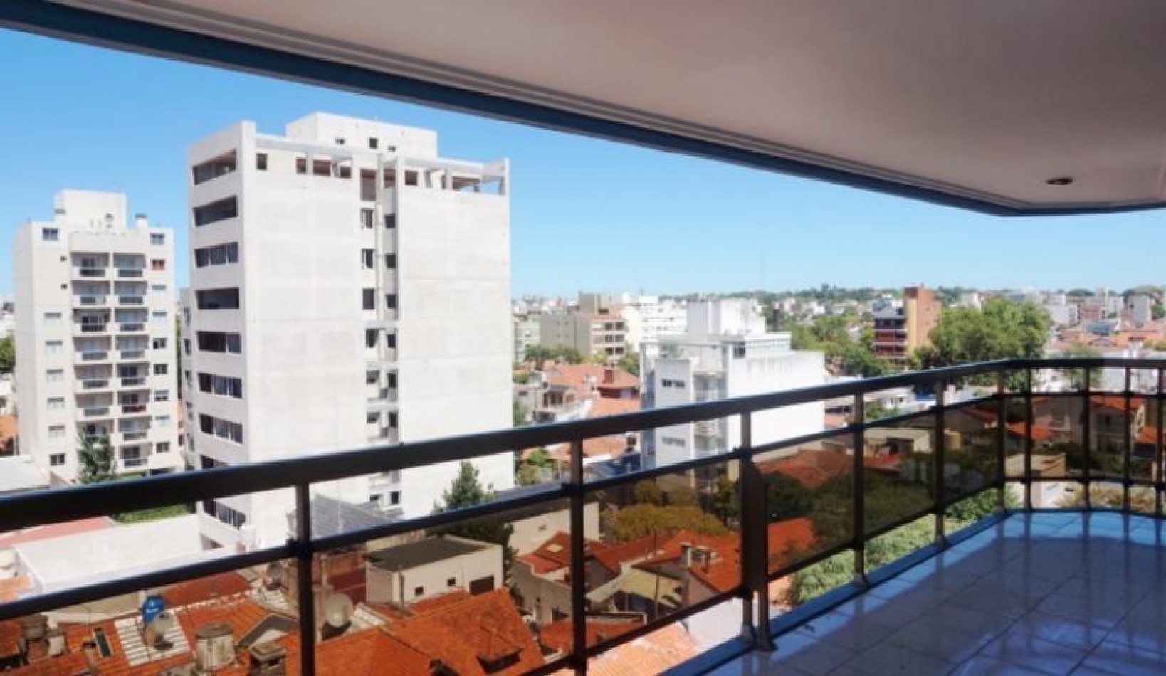 VENTA MDP, ZONA CHAUVIN/MACROCENTRO, PISO UNICO EN SU ESTILO, CALIDAD, METRAJE, AMPLITUD DE AMBIENTES, VISTA PANORAMICA, CONSULTANOS !!!