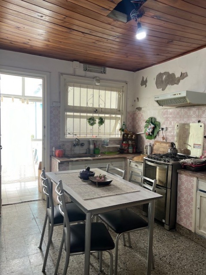 REBAJADO- RE TASADO !!!! VENTA CHALET TIPICO MDP, ESTADO ORIGINAL !!!! MAS PH ATRAS, CON ENTRADA INPENDIENTE, ZONA MARCONI Y ALTE. BROWN