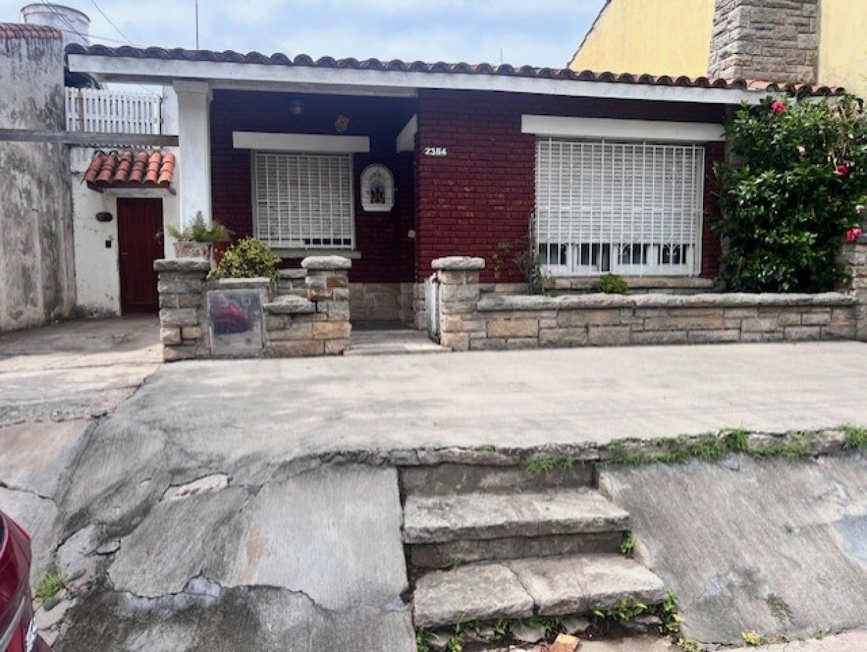 REBAJADO- RE TASADO !!!! VENTA CHALET TIPICO MDP, ESTADO ORIGINAL !!!! MAS PH ATRAS, CON ENTRADA INPENDIENTE, ZONA MARCONI Y ALTE. BROWN