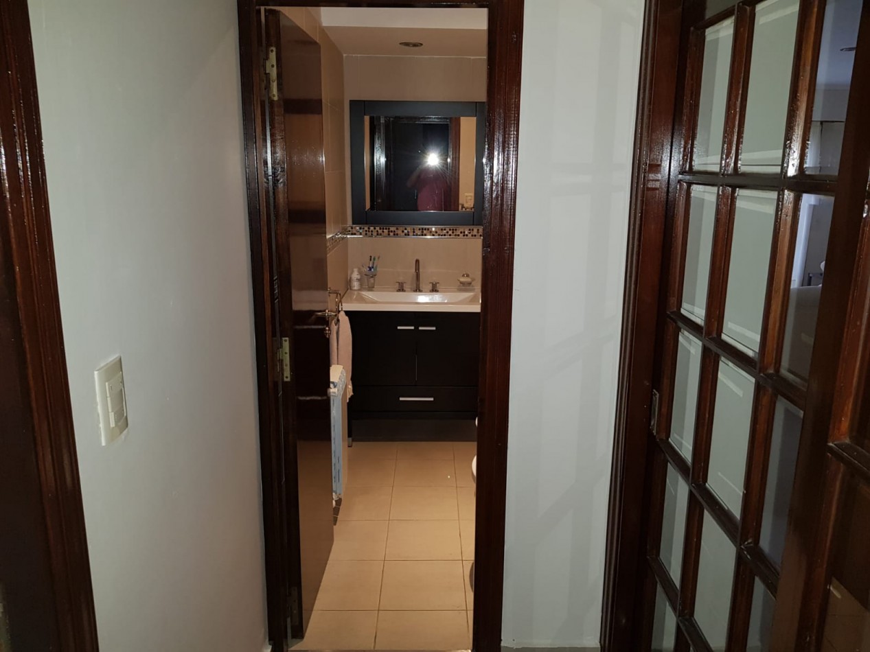 venta impactante piso con parque y quincho propio y cochera 2/3 autos, a metros del mar !!!!!