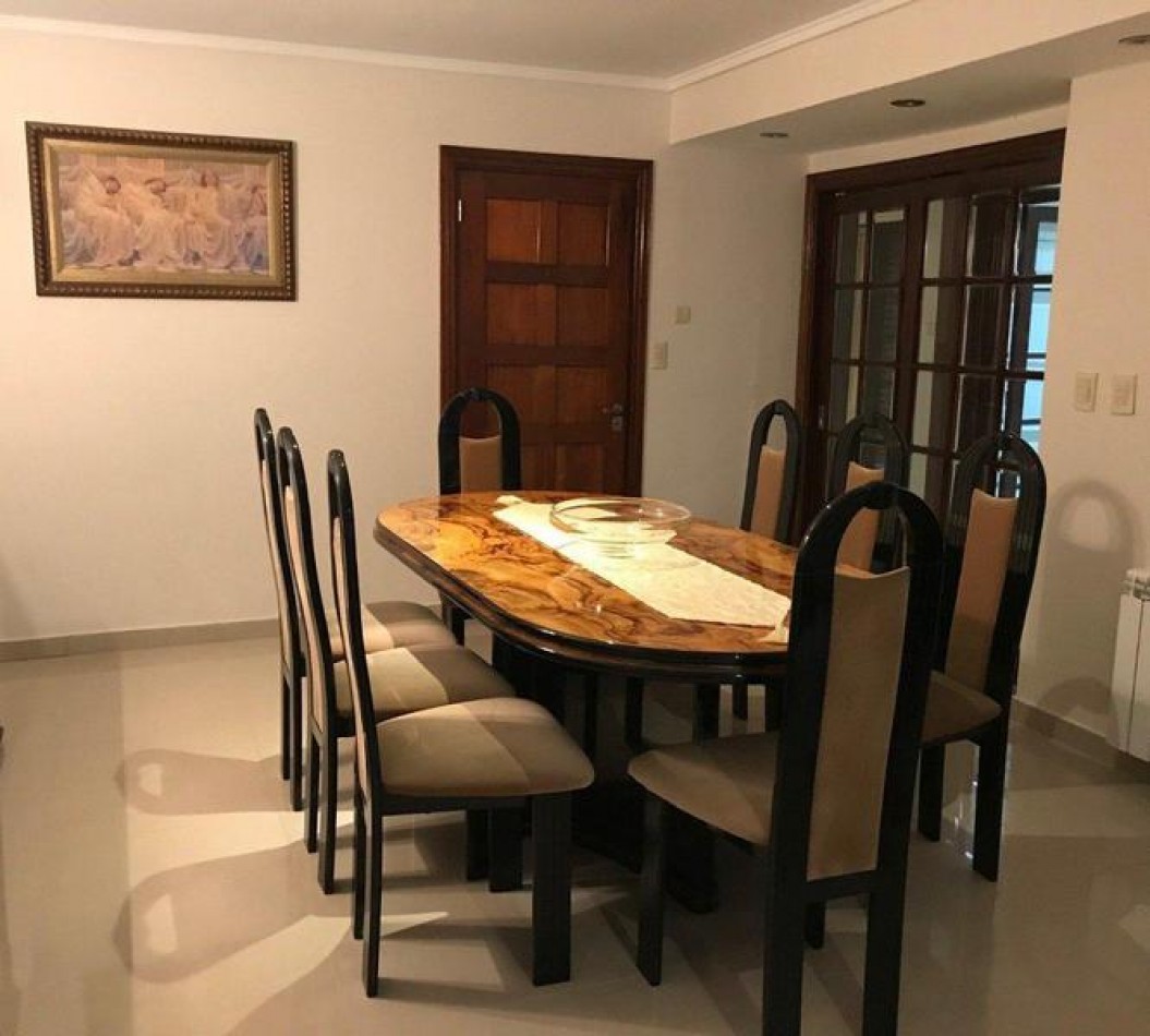 venta impactante piso con parque y quincho propio y cochera 2/3 autos, a metros del mar !!!!!