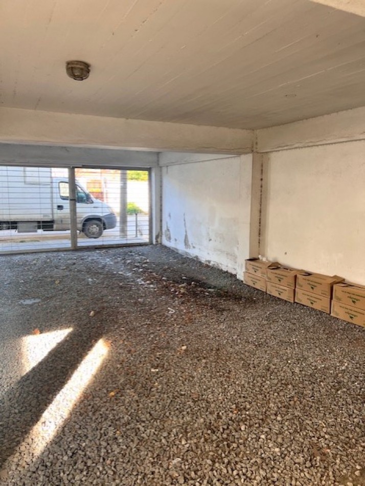 VENTA EN MDP !! PH DE 4 AMB. CON JARDN Y ESPACIO DE COCHERA CUBIERTA, DON BOSCO Y LIBERTAD , CONSULTE CONDICONES ESPECIALES.