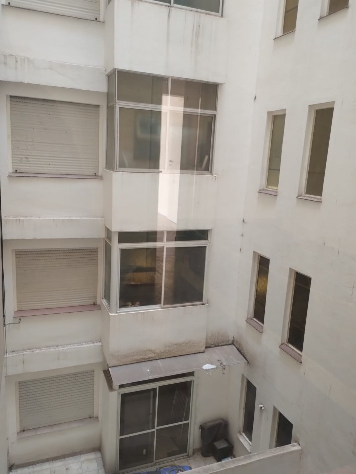 VENTA DEPARTAMENTO 3 AMBIENTES, AL FRENTE, BALCON Y COCHERA, PLAZA MITRE Y....RETASADO !!!!!!