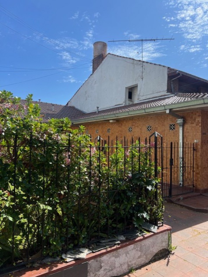 VENTA CHALET DESARROLLADO EN UNA SOLA PLANTA, CON PARQUE Y PATIO, ZONA NUEVA POMPEYA, a 7 cuadras del mar