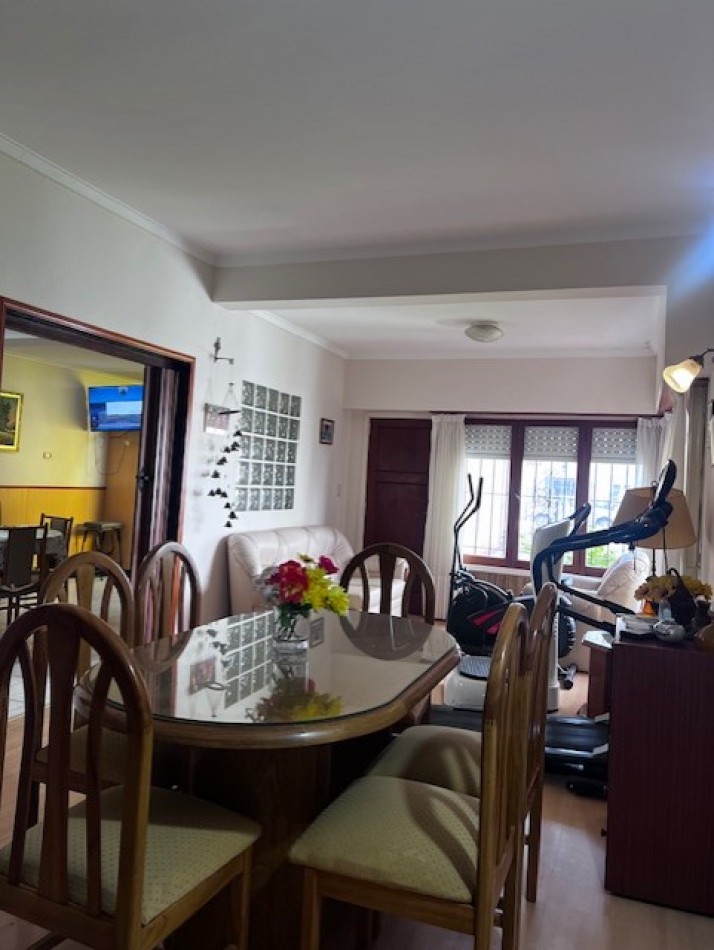 VENTA CHALET DESARROLLADO EN UNA SOLA PLANTA, CON PARQUE Y PATIO, ZONA NUEVA POMPEYA, a 7 cuadras del mar
