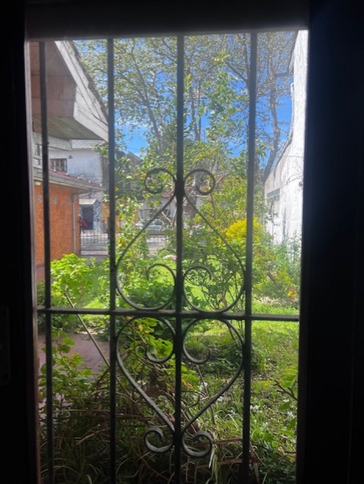 VENTA CHALET DESARROLLADO EN UNA SOLA PLANTA, CON PARQUE Y PATIO, ZONA NUEVA POMPEYA, a 7 cuadras del mar