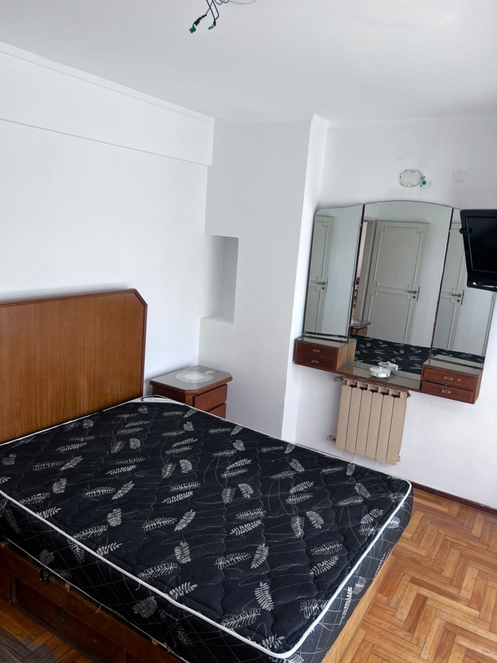VENTA HERMOSO DPTO. 3 AMB. Y UNICO EN ZONA Y VISTAS !!!