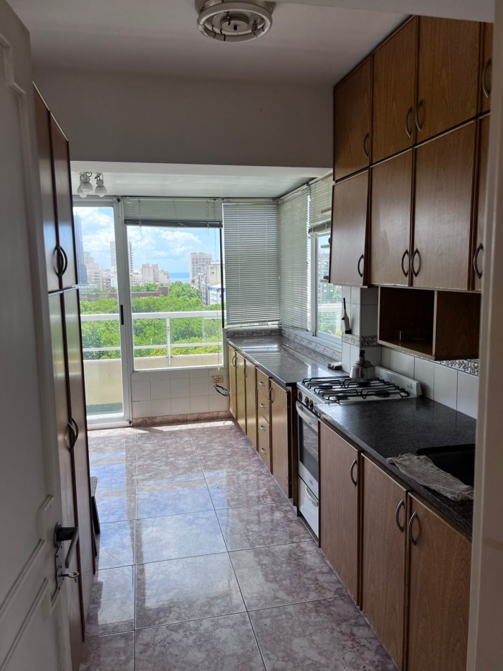 VENTA HERMOSO DPTO. 3 AMB. Y UNICO EN ZONA Y VISTAS !!!