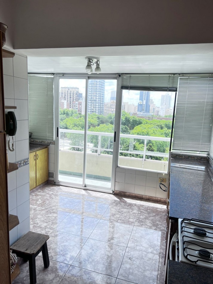 VENTA HERMOSO DPTO. 3 AMB. Y UNICO EN ZONA Y VISTAS !!!