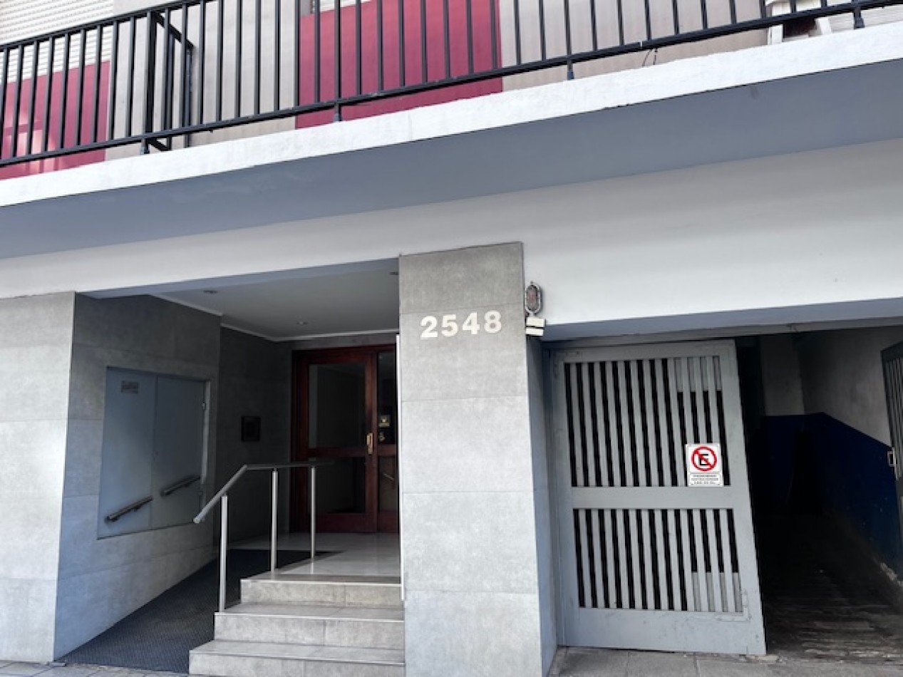 venta departamento 3 ambientes, zona aldrey, al frente con terracita,