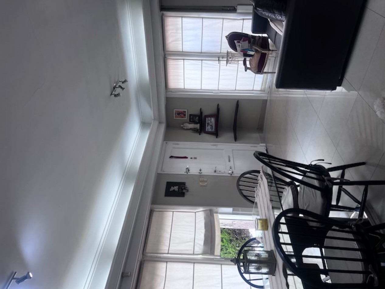 VENTA EN MDP. CHALET DE 4 AMB. CON PATIO, GARAJE Y TROTADORA P/ VS. AUTOS Y QUINCHO. ZONA ALBERTI Y JARA