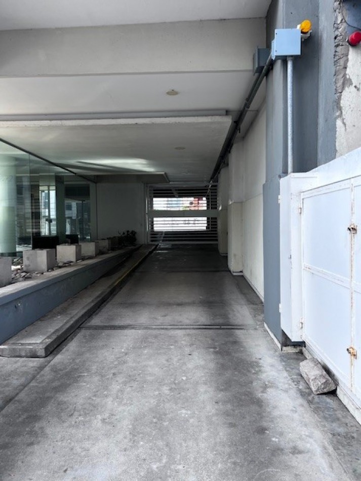 VENTA MAR DEL PLATA, HERMOSO SEMIPISO A METROS DEL MAR, PLAYA CHICA, 3 AMB. COCHERA DOBLE, OPTIMO !!!!