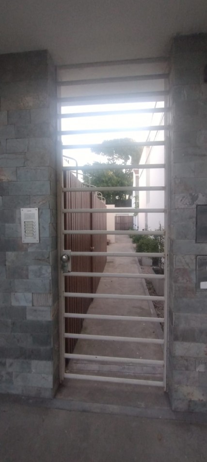 VENTA PH 3 AMB AL FRENTE