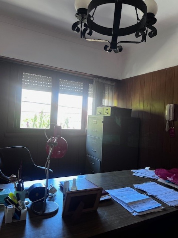 Venta chalet Mar del Plata amplio chalet uso familiar y o comercil 6 ambientes zona San Jose