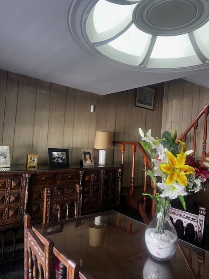 Venta chalet Mar del Plata amplio chalet uso familiar y o comercil 6 ambientes zona San Jose
