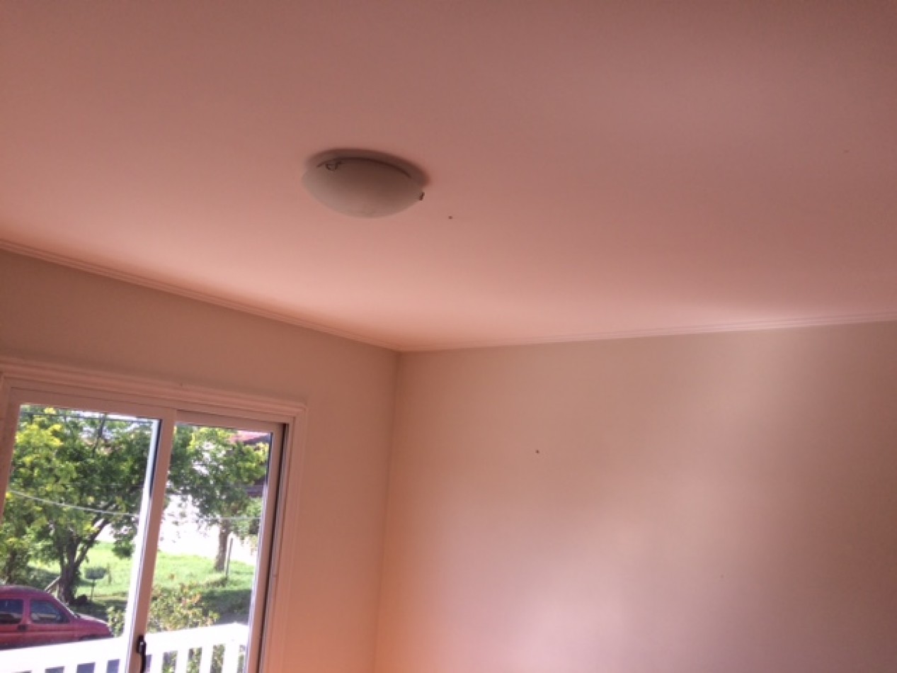 VENTA HERMOSO DUPLEX DE 4 AMBIENTES, ENTRADA D E AUTO Y PARQUE, ZONA CONSTITUCION