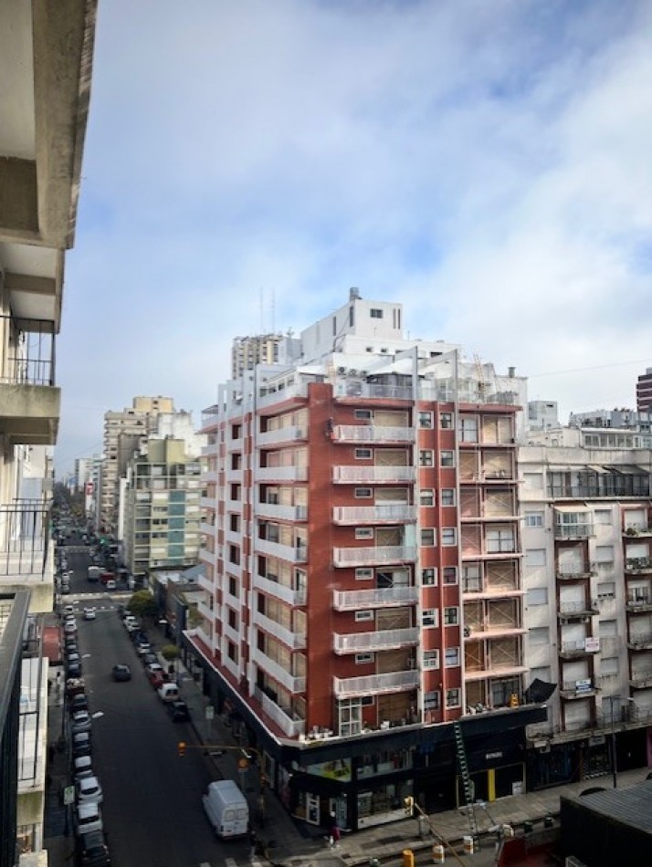 ALQUILER MDP, DPTO. 1 AMB, CON MUEBLES, MICROCENTRO, IMPECABLE