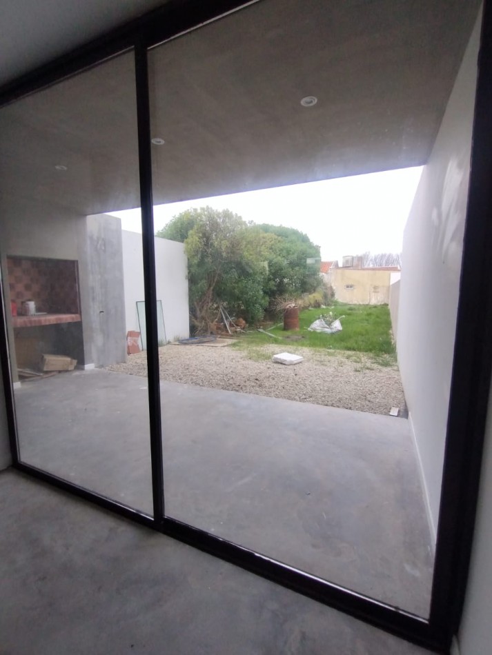VENTA DE DUPLEX !!!!! ACTUALIZADO PRECIO DE ESTE HERMOSOS DUPLEX, A POCAS CUADRAS DEL MAR, ZONA SUR DE MDP, 3 COMODOS AMBIENTES, DISENO MODERNO, VELO !!!