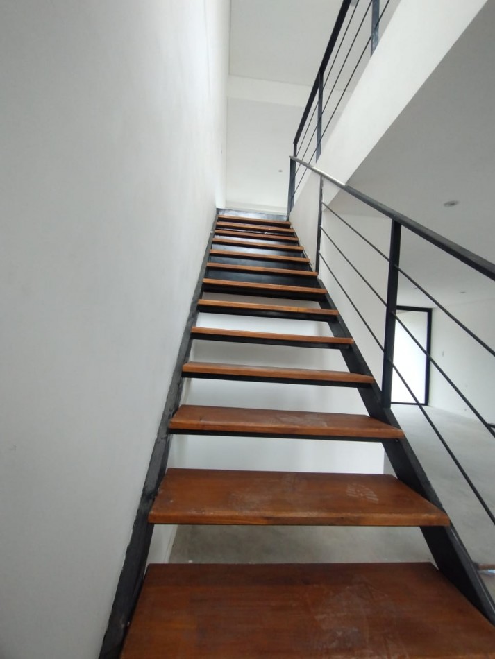 VENTA DE DUPLEX !!!!! ACTUALIZADO PRECIO DE ESTE HERMOSOS DUPLEX, A POCAS CUADRAS DEL MAR, ZONA SUR DE MDP, 3 COMODOS AMBIENTES, DISENO MODERNO, VELO !!!