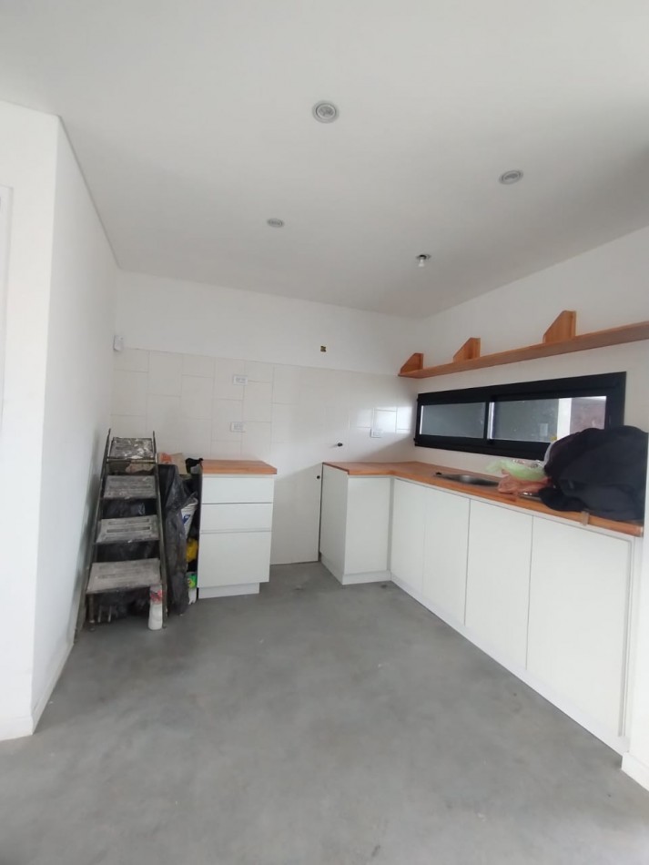 VENTA DE DUPLEX !!!!! ACTUALIZADO PRECIO DE ESTE HERMOSOS DUPLEX, A POCAS CUADRAS DEL MAR, ZONA SUR DE MDP, 3 COMODOS AMBIENTES, DISENO MODERNO, VELO !!!