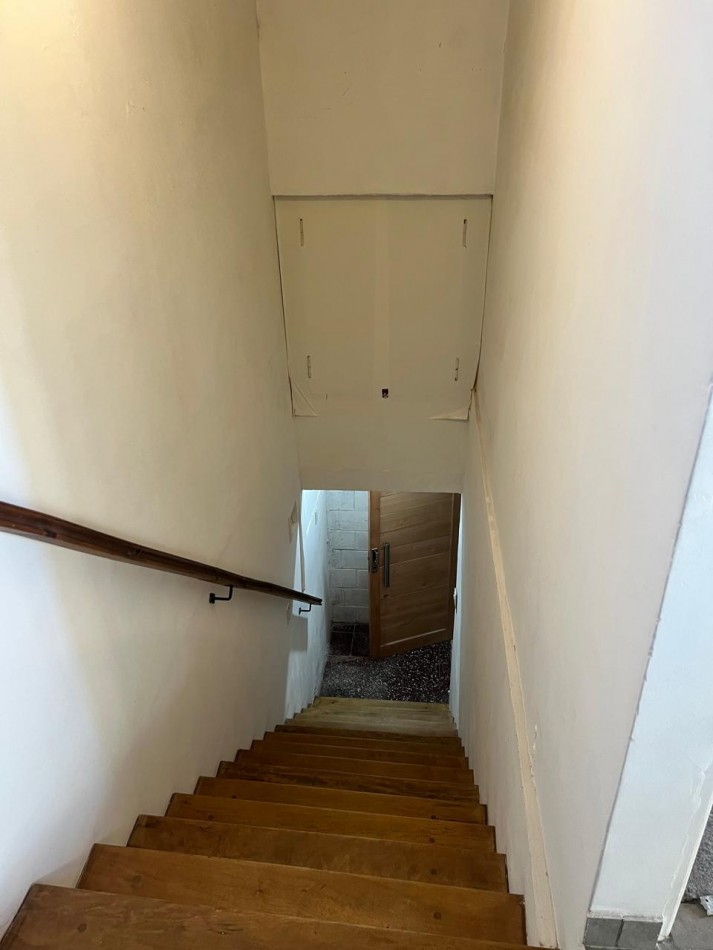 ALQUILER PH DE 2 AMB. MAS ESCRITORIO, 2/3 PERSONAS MAXIMO, EN SEGUNDO PISO POR ESCALERA, BARRIO BDO. RIVADAVIA