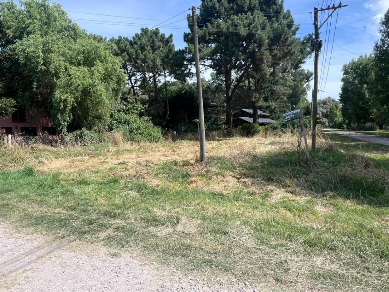 SUPER LOTE EN MAR CHIQUITA !!! CALLE SANTOS Y MONTEVIDEO, A POCOS  METROS DE LA RUTA Y DEL MAR