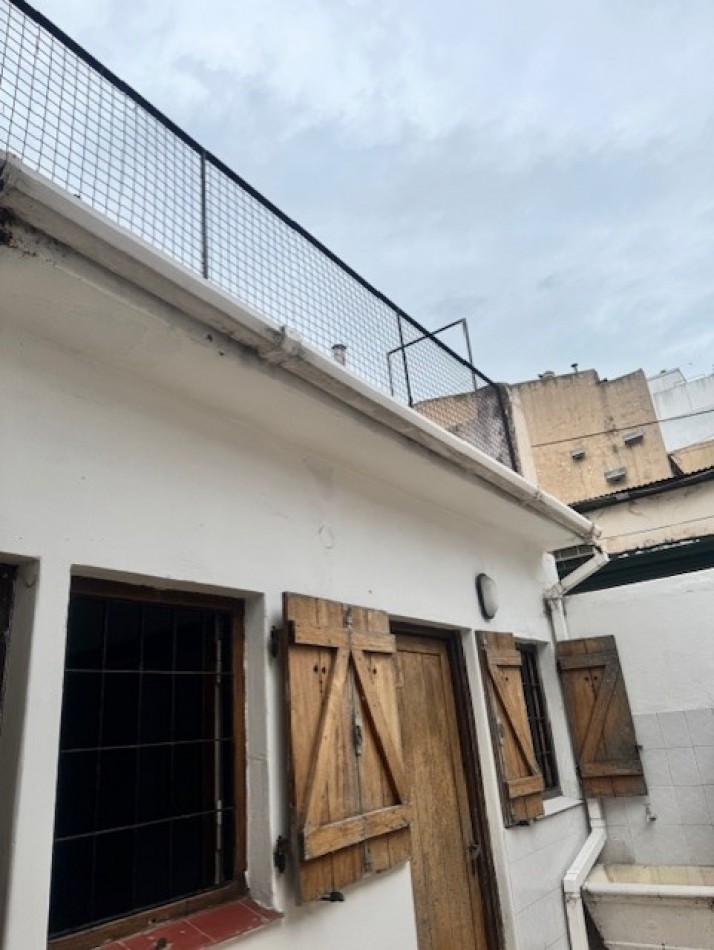 VENTA CHALET ESTILO MDP. ZONA PLAZA MITRE, IDEAL INVERSION O PROFESIONAL Y COMERCIAL