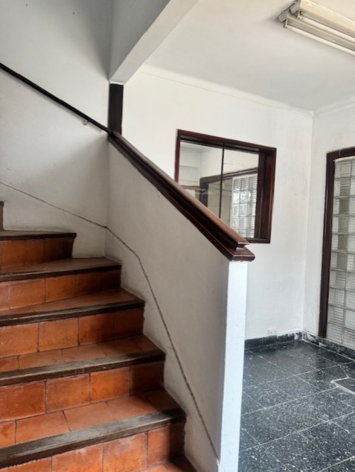 VENTA CHALET ESTILO MDP. ZONA PLAZA MITRE, IDEAL INVERSION O PROFESIONAL Y COMERCIAL