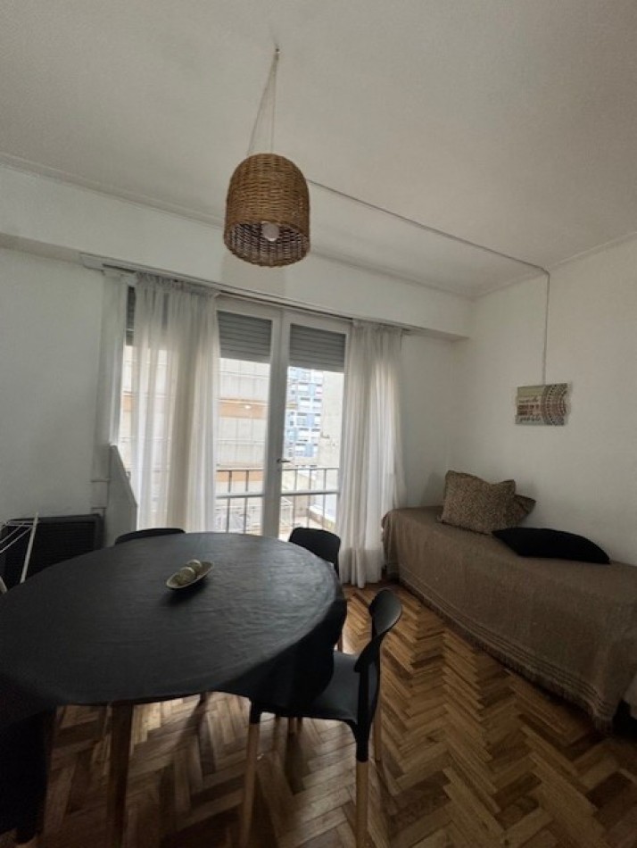 ALQUILER ANUAL O PARA ESTUDIANTES o TEMPORADA CORTA, MAR DEL PLATA !!! PLAZA COLON, EXCELENTE, 2 AMB. COLON Y ENTRE RIOS