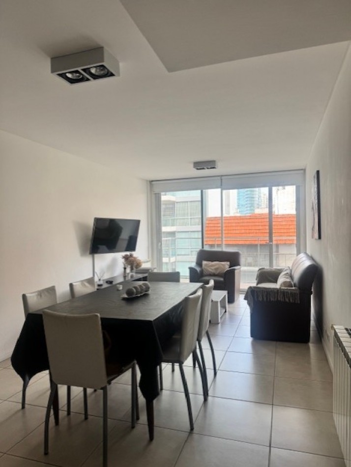 DEPARTAMENTO 3 AMBIENTES EN VENTA  EN  PLAYA  CHICA, MODERNO Y CON VISTA AL  MAR