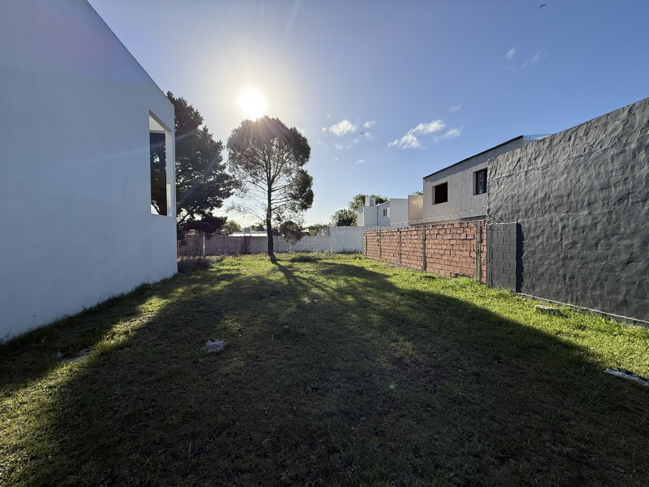 Lote en venta Barrio Los Pinares