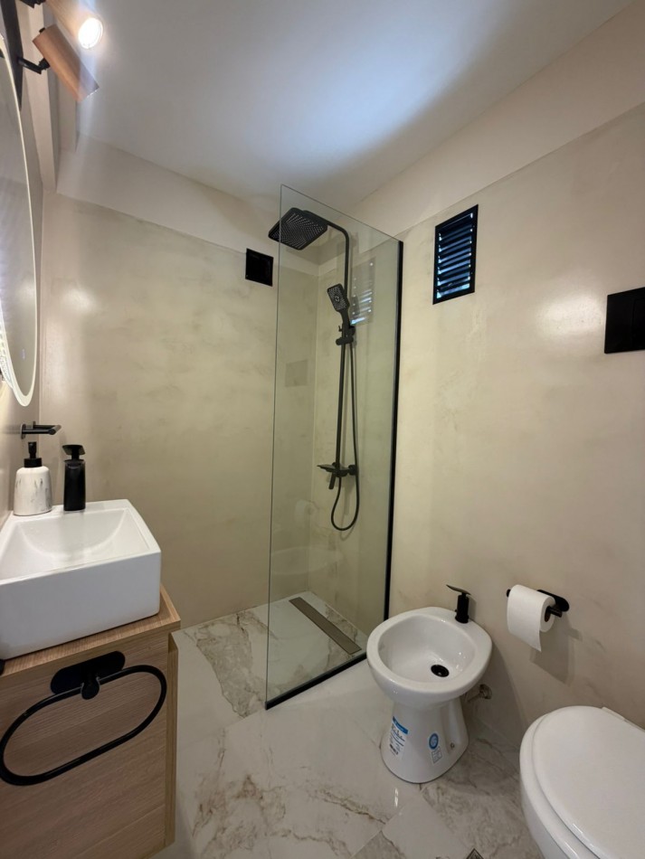 2 ambientes en venta zona Aldrey