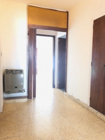 VENTA CON RENTA RECIENTE !!! Excelentes inquilinos !!! CHALET CHAUVIN, EXCELENTE ZONA APTA POYECTO FAMILIAR, PROFESIONAL, MULTIFAMILIAR, ETC