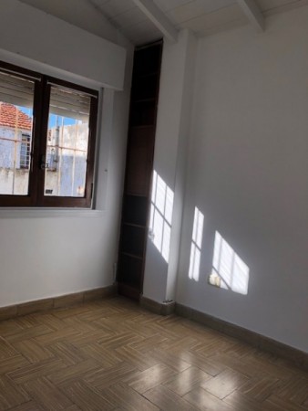 VENTA CON RENTA RECIENTE !!! Excelentes inquilinos !!! CHALET CHAUVIN, EXCELENTE ZONA APTA POYECTO FAMILIAR, PROFESIONAL, MULTIFAMILIAR, ETC