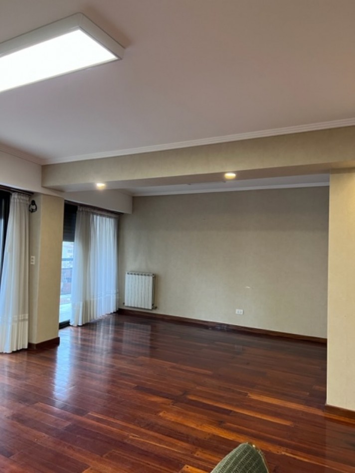 VENTA MDP, ZONA CHAUVIN/MACROCENTRO, PISO UNICO EN SU ESTILO, CALIDAD, METRAJE, AMPLITUD DE AMBIENTES, VISTA PANORAMICA, CONSULTANOS !!!