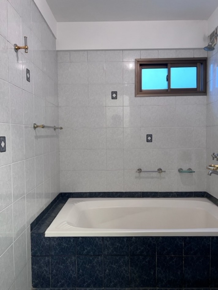 VENTA MDP, ZONA CHAUVIN/MACROCENTRO, PISO UNICO EN SU ESTILO, CALIDAD, METRAJE, AMPLITUD DE AMBIENTES, VISTA PANORAMICA, CONSULTANOS !!!