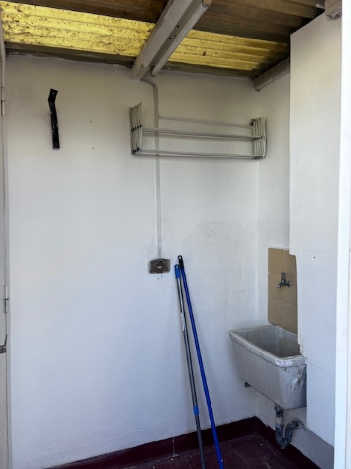 venta departamento 3 ambientes, zona aldrey, al frente con terracita,