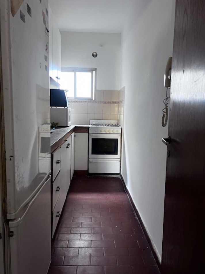 venta departamento 3 ambientes, zona aldrey, al frente con terracita,