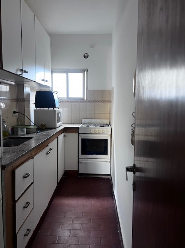 venta departamento 3 ambientes, zona aldrey, al frente con terracita,