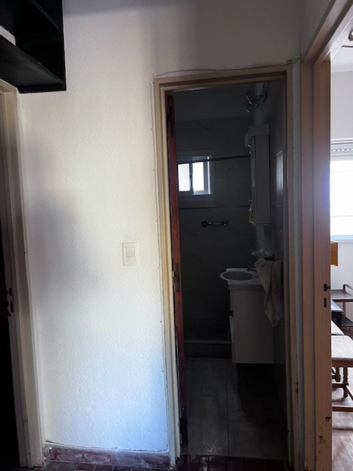 venta departamento 3 ambientes, zona aldrey, al frente con terracita,