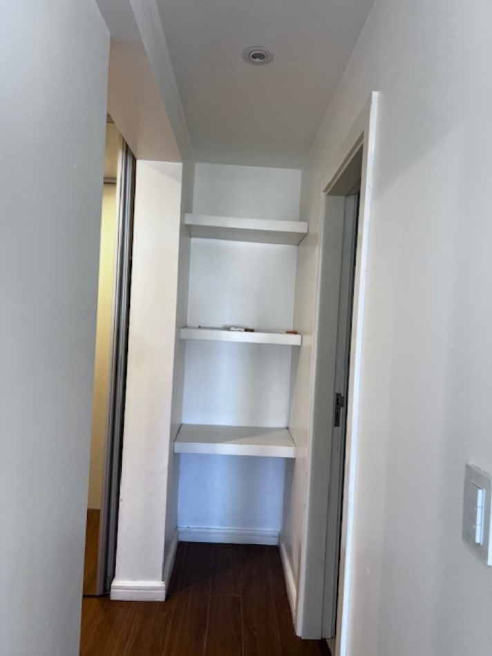 VENTA MAR DEL PLATA, HERMOSO SEMIPISO A METROS DEL MAR, PLAYA CHICA, 3 AMB. COCHERA DOBLE, OPTIMO !!!!